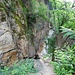 Aufstieg entlang des Wasserfalls