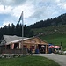 ... zur Einkehr in der Skihütte Alp Altschen