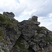 Der Abstieg vom Zwölferköpfl erfolgt über dieses Felsband...