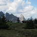 Hirschwanghütte mit dem Blick zum auffälligen Geiselstein