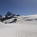 Die Dent Blanche beherrscht jeden Blick über den Glacier du Mont Mine