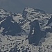 Hochkönig-Massiv mit glitzernder Gipfelhütte.
