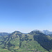 Stockberg und Neuenalpspitz, dahinter der Alpstein