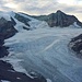 Glacier du Giétro mit Mont Blanc de Cheilon (3869,7m) und der vor einigen Jahren bestiegenen La Ruinette (3875,0m).<br /><br />Tour La Ruinette: [http://www.hikr.org/tour/post82996.html]