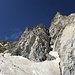 Blick zurück vom Schölligletscher auf den ca. 40m hohen Felsaufbau wo wir hinuntergeklettert sind!