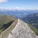 Der schöne Gratfirst auf ca. 2700m; er zeigt genau auf Ilanz