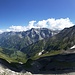 Blick über das Tal hinüber zum Vorab.