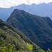 Intipata und dahinter der Machu Picchu Mountain