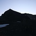 Beim Eck nach der Traverse auf zirka 2720m kurz vorm Schesaplanasattel zeigte sich nun endlich der 2964,3m hohe Schesaplanagipfel.