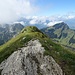 Blick über den Gipfelgrat des Lütispitz nach Westen