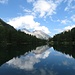 Unser Picknickplatz am See bietet eine fantastische Aussicht.