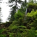 Der Wasserfall in den Tufffelsen der Tüfels-Chilen