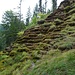 Stufen im Quelltuff der Tüfels Chilen