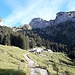 Alpe Rohr mit ihrem Hausberg
