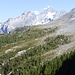 Doldenhornhütte vom Felsenpfad gesehen, dorthin gehe ich jetzt den Durst löschen
