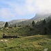Baita diruta presso l'Alpe Cobernas.