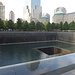 Ground Zero = zwei riesige Brunnen sind vom Fundament der beiden eingestürzten Tower geblieben