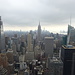 Blick nach Süden aufs Empire State Building (Mitte) - rechts dahinter nicht beeindruckend das One World Observatory (höchstes Gebäude von New York)