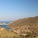 Blick zum Stausee (Naxos ist übrigens die einzige Kykladeninsel, die nicht auf Wasserlieferungen angewiesen ist), dahinter das Meer