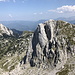 Zelena glava - Ausblick am Gipfel zum Otiš (rechts) und zur etwa nördlich gelegenen Velika kapa (2.006 m, links).