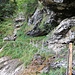 Abstieg von Arnizingel nach Engelberg.<br />Felsengalerie unter dem Zingelschafberg