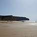 die Praia do Zavial ist auch bei Surfern beliebt