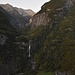 la cascata di Foroglio e l'omonimo paese