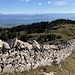 Trockensteinmauer über dem Genfersee