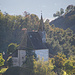 Kapelle gegenüber in Montan