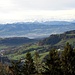 Auf der Oberegg Richtung Zürichsee und auf die verschneiten Alpen