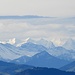 Wunderschöner Blick in die verschneite Bergwelt ...