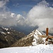 Beachtliche Schneehöhe am Gipfel