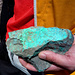 Feuerwerk der Farben am Hochmättli - der Kupferblau verfärbte Überrest vergangener Bergwerkstätigkeit spielt mit