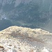 Dort unten steht ein großer Steinmann; einen Steig ins Tal fand ich aber nicht. Ich musste eine eigene Route suchen.