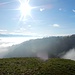 Über dem Nebel da ist schön