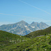 Knapp unterhalb der Kaltenberghütte: Die westlichen Ausläufer der Lechtaler mit Trittkopf und Valluga