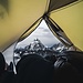 Blick aus dem Zelt am Morgen. Leider kein Sonnenaufgang