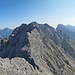 Endlich auf dem Katzenkopf. Schön schaut er aus, der Bathgrat. Was man nicht sieht, sind die Schwierigkeiten die einen auf dem Weg erwarten.