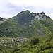 Eindrucksvolle Szenerie beim Aufstieg zur Alpe Scaredi.