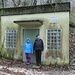 ... zum Reservoir, bei welchem sich [u Ursula] und Jumbo trotz suboptimalen Wetterverhältnissen doch erfreut ob der gelungen Tour zeigen