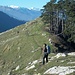 In discesa verso il valico La Colla e... Brava Ele...!!!
