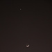 Tag 5 (28.12.):<br /><br />Venus und die schmale, junge Mondsichel, nur 59 Stunden nach der beobachteten Sonnenfinsternis, leuchteten über Qatars Hauptstadthimmel.<br />