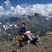 Raphaël et le livre de sommet...la dernière ascension remonte à avril...