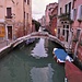 Il ponticello sul Rio di San Lio, l'unico di Venezia rimasto senza parapetti.
