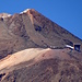 Zoom hinüber zum Gipfelaufbau des Teide (3718m).