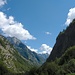 WOLKEN, WANDERN UND WUNDERN