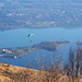 parapendio sul lago di Annone