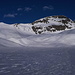 <b>Nella valle è possibile raggiungere delle bocchette o valichi, nonché alcune cime che superano persino i tremila metri. <br />La prima deviazione, a sinistra, porta alla Crappa da Tocf (2860 m), al Piz Bardella (2839 m), alla Fuorcla digl Leget (2715 m) e al Piz Campagnung (2826 m).</b>