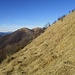 salendo verso il Monte Palanzone : vista sul Monte di Palanzo e sul Monte Preàola  