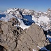 Blick über den Vorgipfel hinweg; rechts hinten das "Matterhorn des Rätikons"